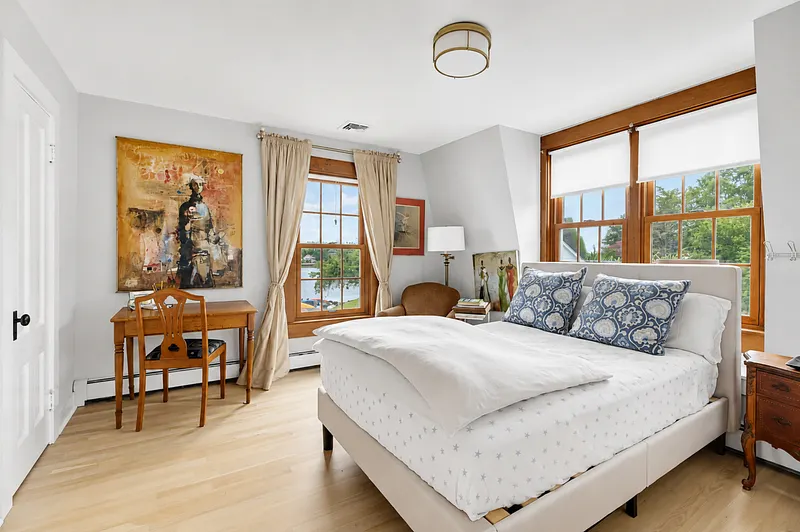 8 Park Place Photo 32