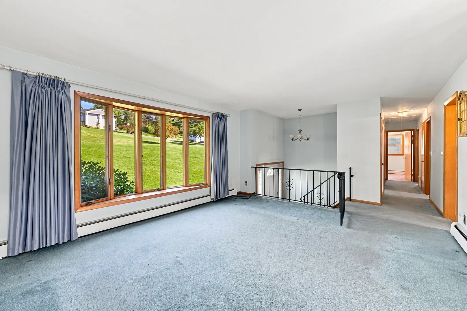 3 Holly Lane Photo 6