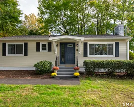 3 Pattagansett Court