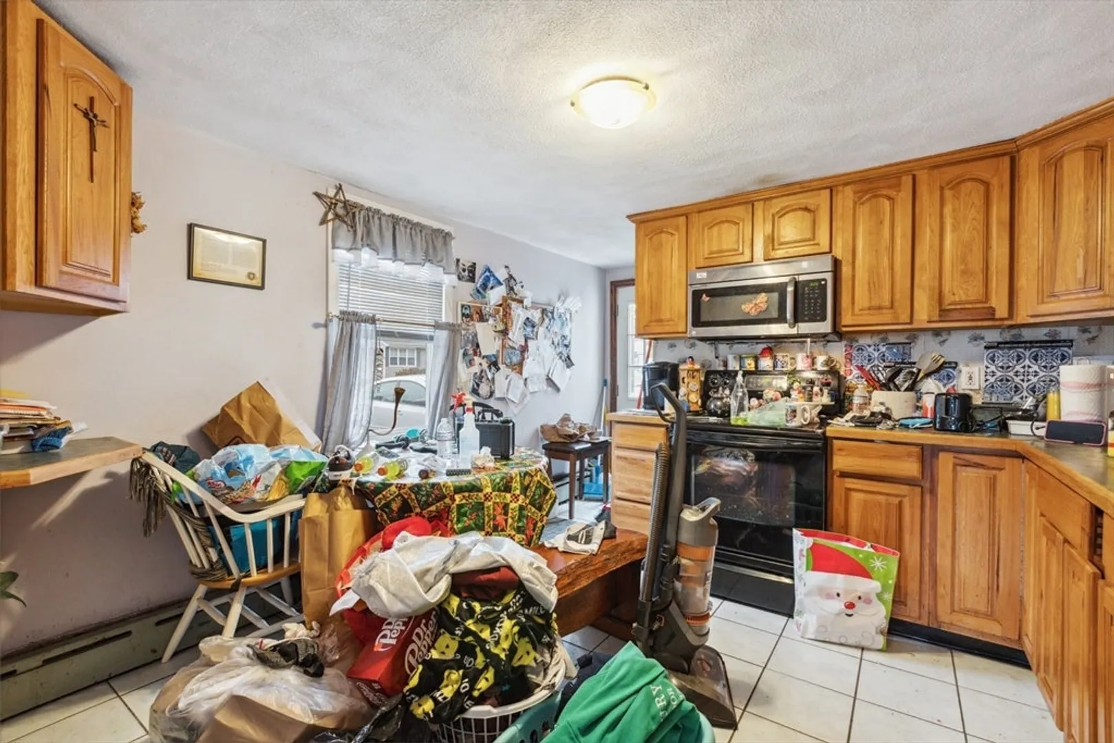 10 Hinckley Rd Photo 9