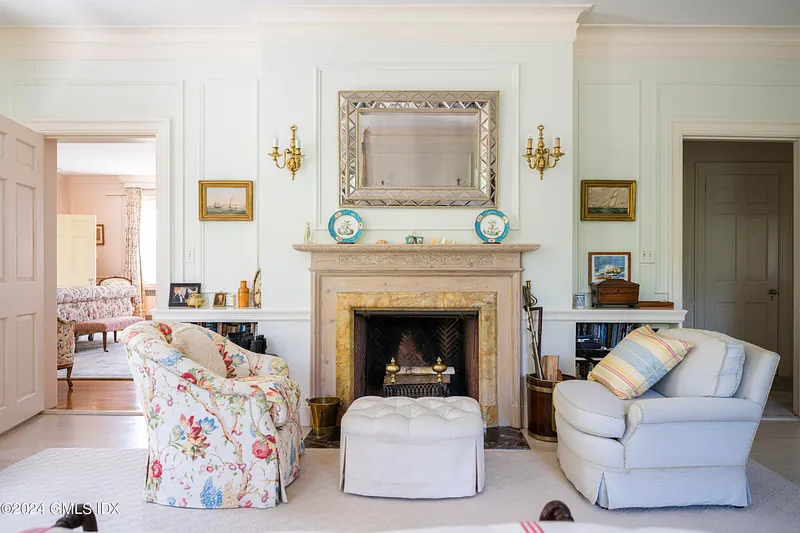 10 Cliffdale Road Photo 24