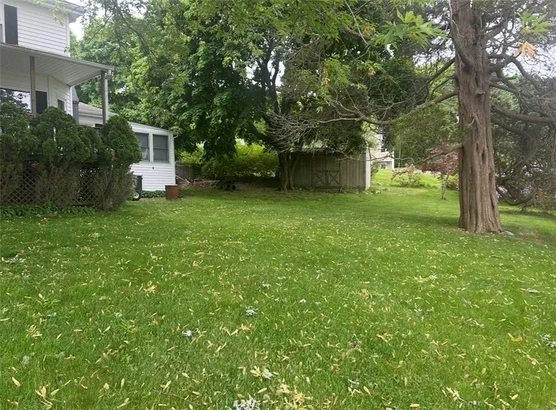 49 Grinell Avenue Photo 7