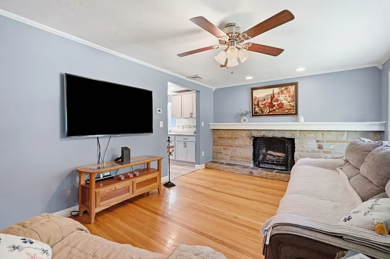31 Sunset Terrace Photo 10