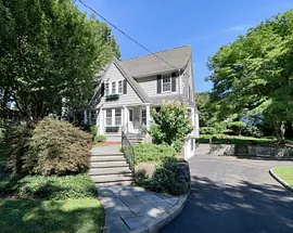 96 Benedict Avenue