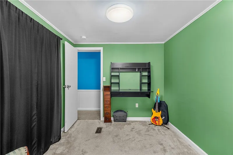 464 Gardiner Road #103 Photo 20