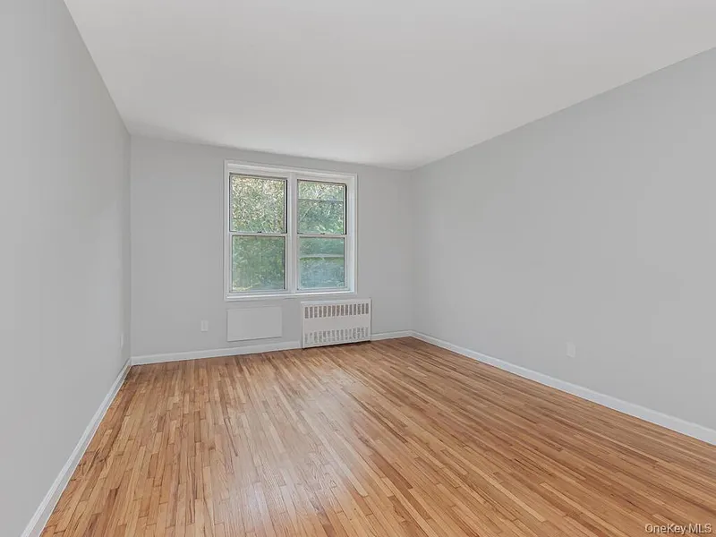 6535 Broadway  #3F Photo 7