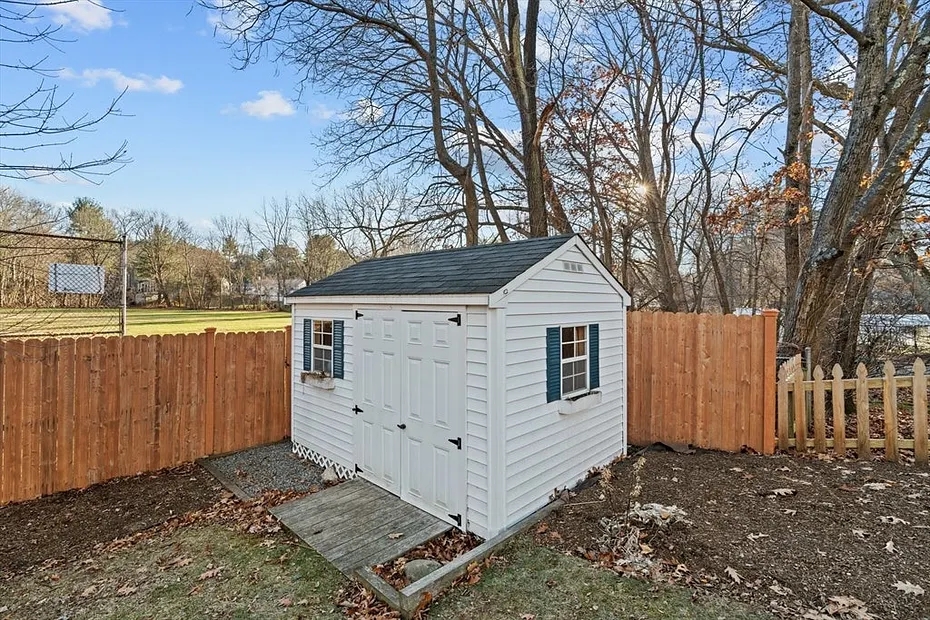 21 Oakvale Road Photo 37