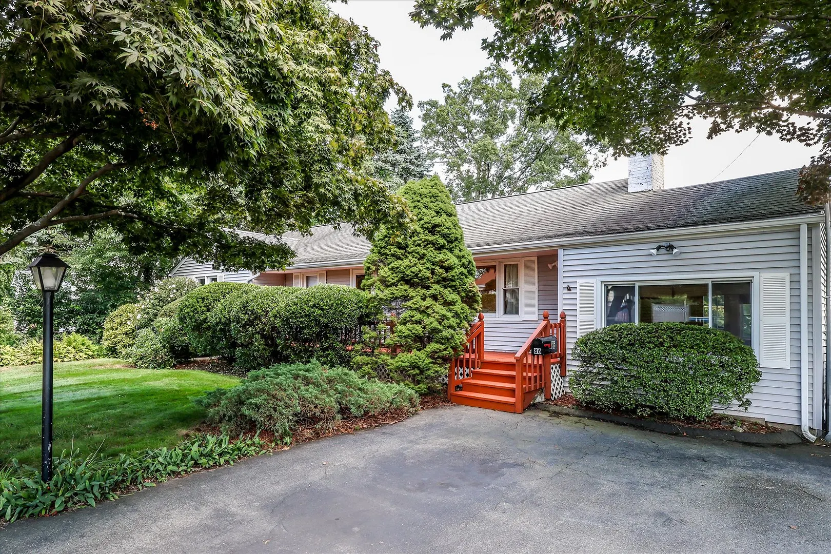 86 Crown Street Photo 1