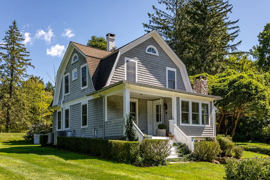 135 Wykeham Road Photo 36