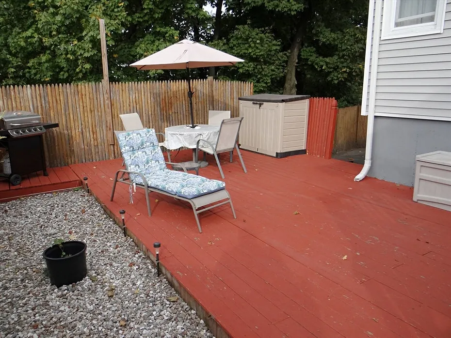 25 Marshall Ave Photo 35
