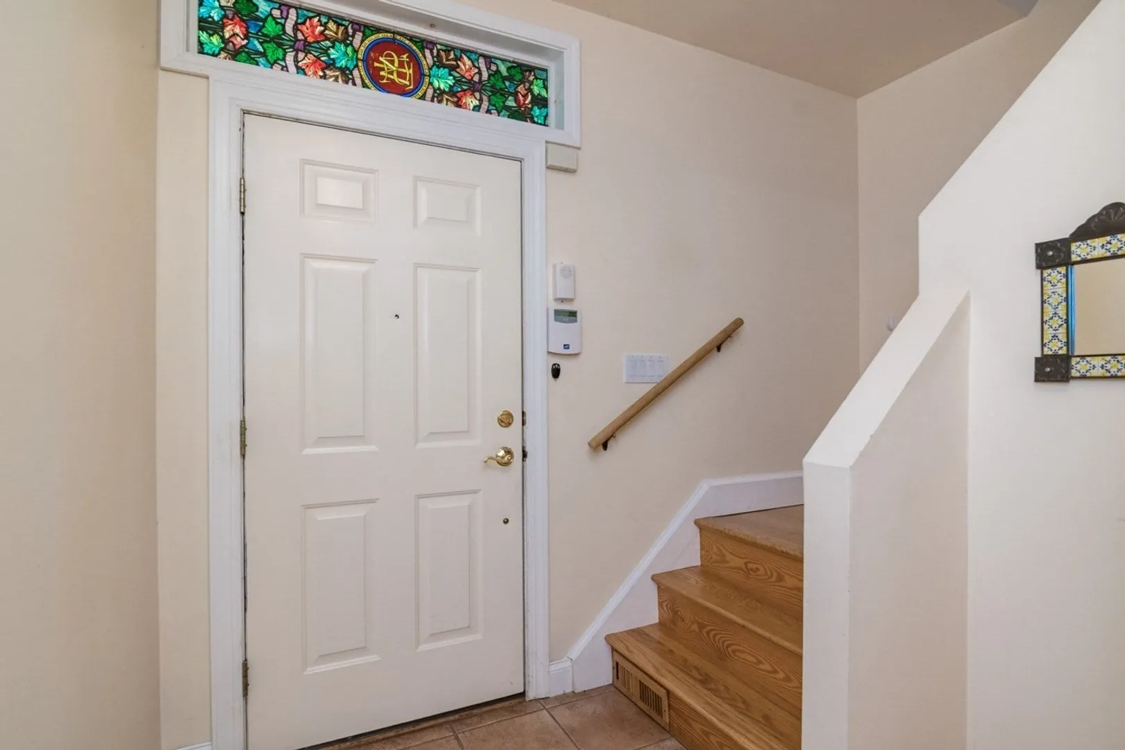 62 Fairview Ave Photo 4