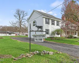 10 Goodell Rd