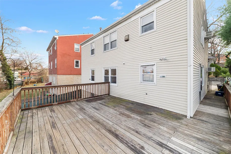85 Stevens Avenue Photo 36