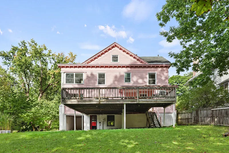 203 Bartlett Ave Photo 52