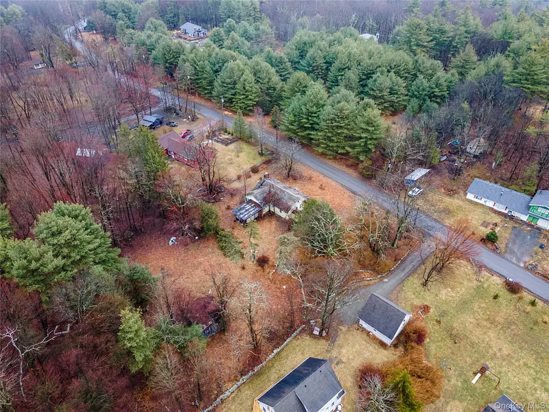 106 Sheldon Hill Road Photo 6