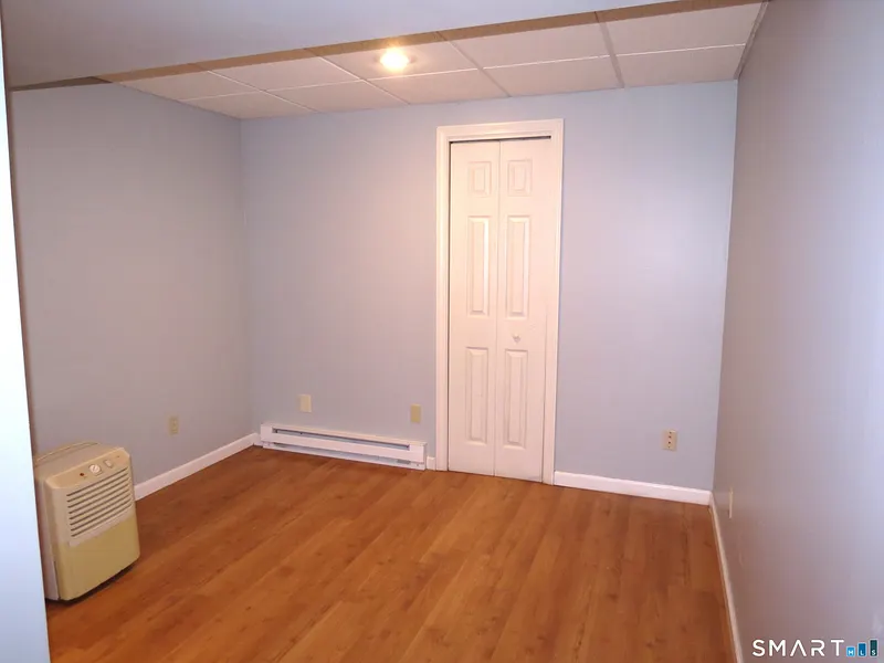 40 Charles Street Photo 21