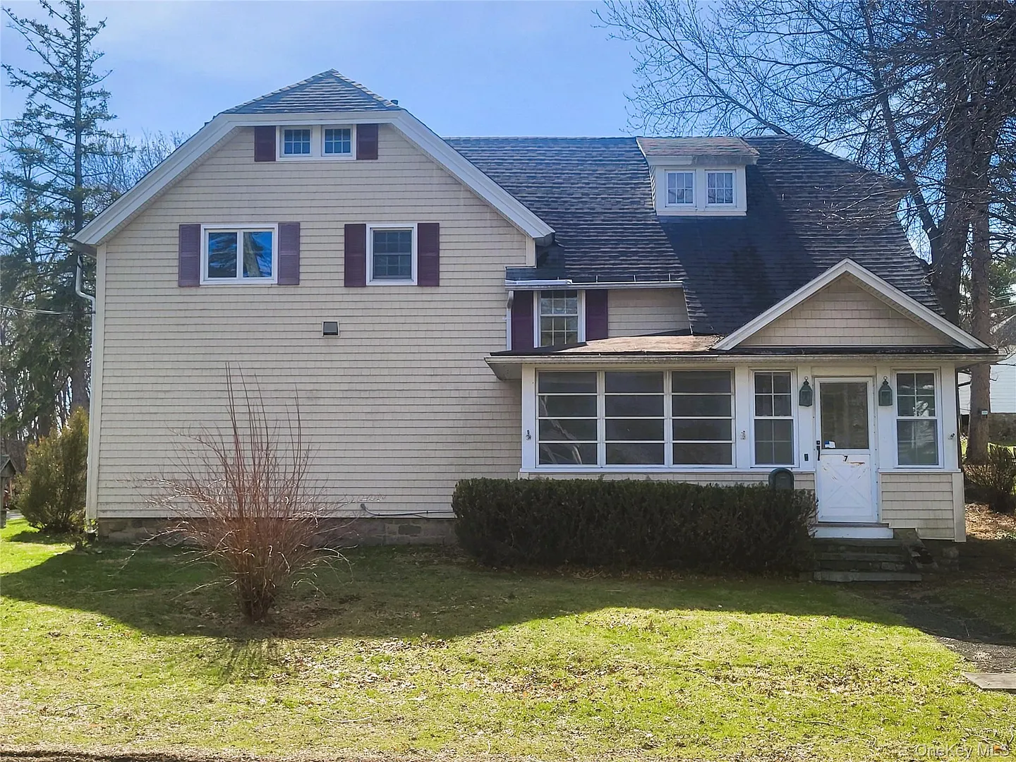 7 Hambletonian Avenue Photo 2