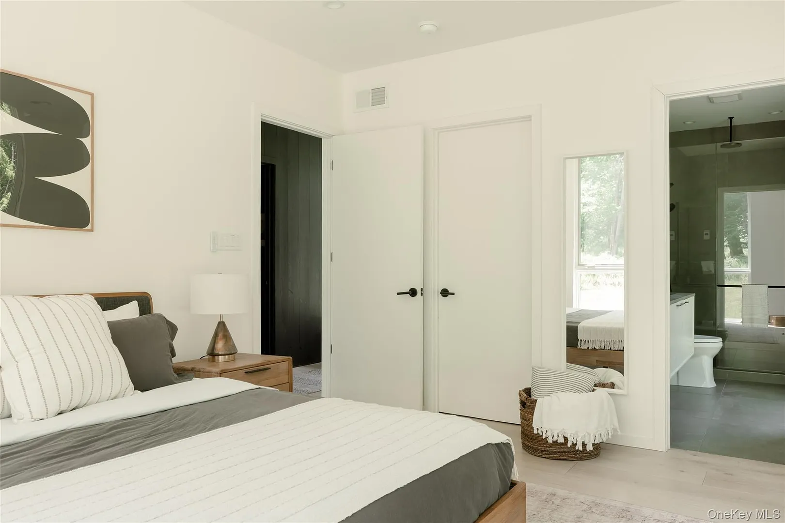 596 Perry Road Photo 23