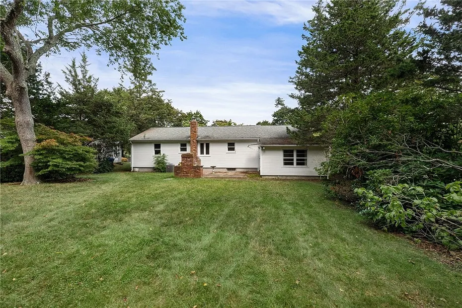 108 Longfellow Drive Photo 35