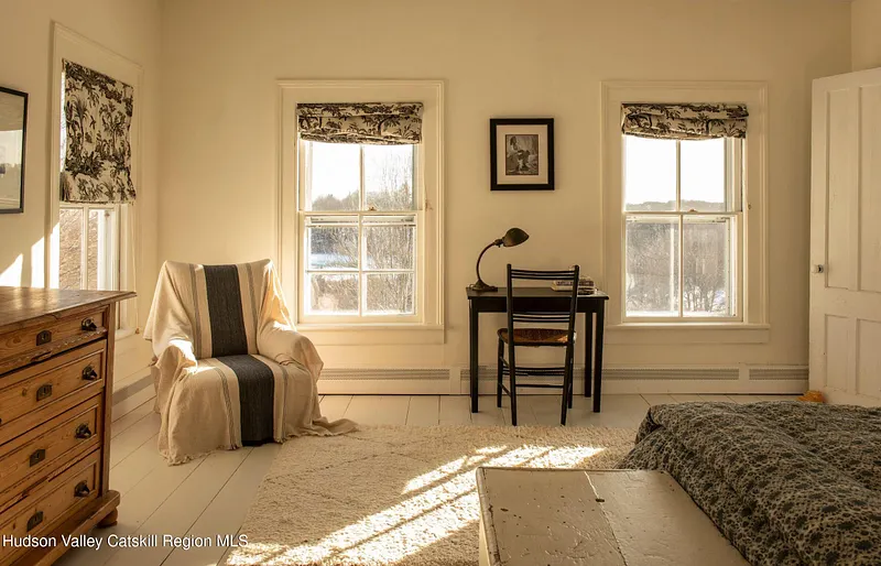 132 Decker Road Photo 23