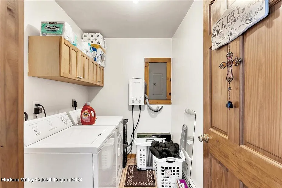 6196 New York 81 Photo 32