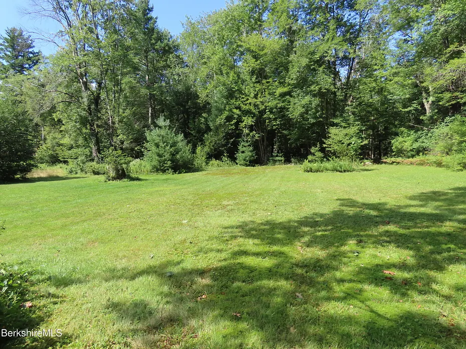 1303 River Rd Photo 4
