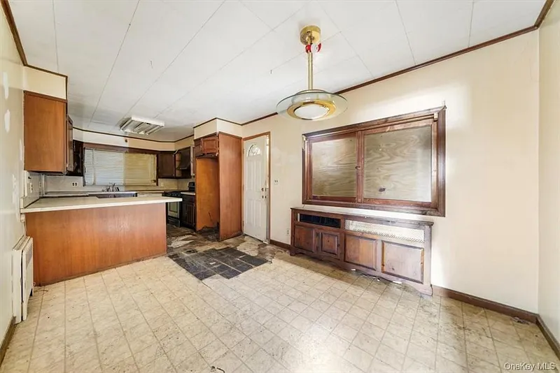 150 Park Hill Avenue Photo 4