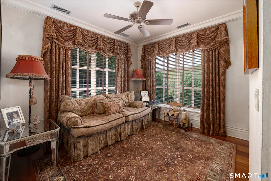 7 Equestrian Ridge Road Photo 22
