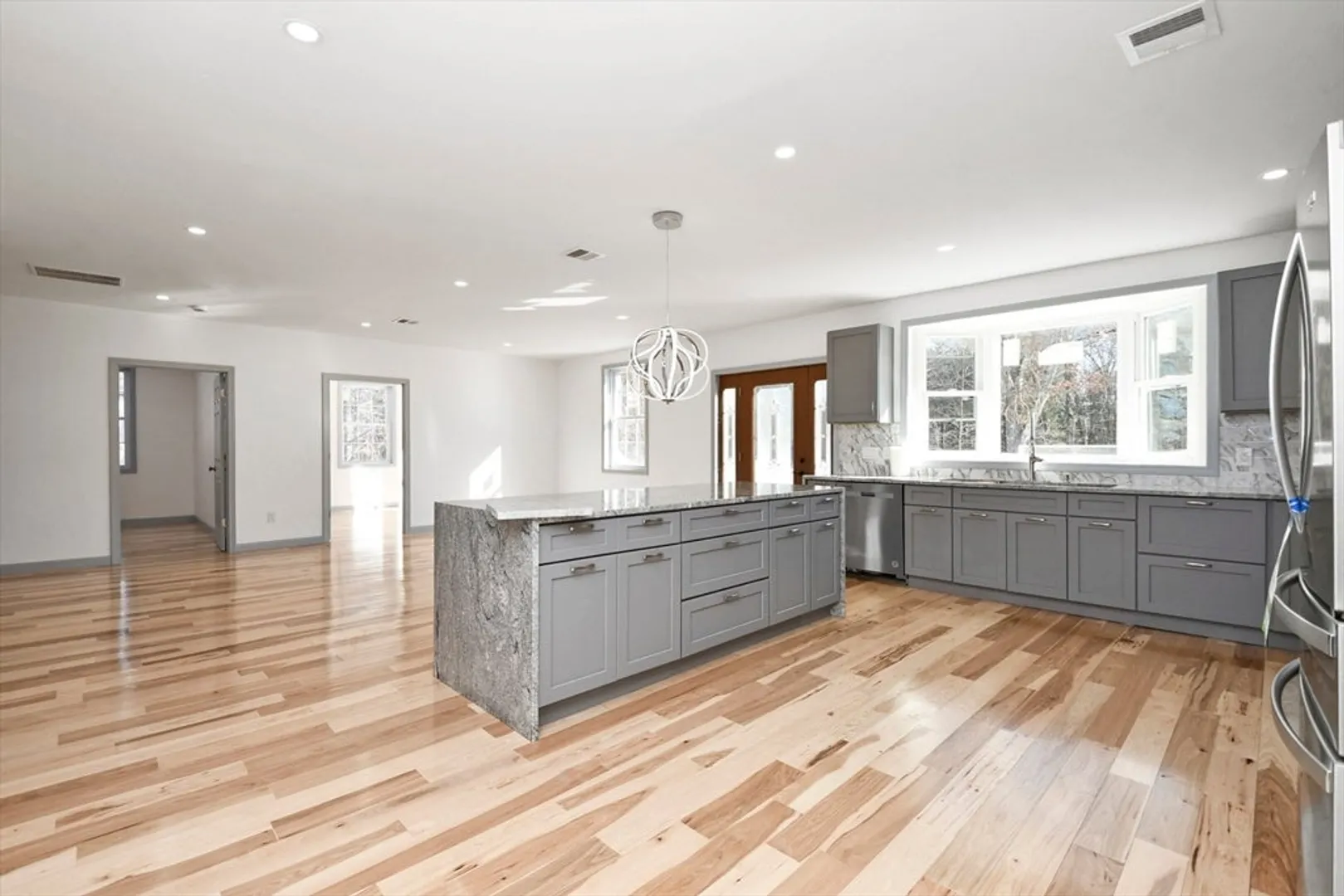 1 Stockwell Road Photo 3