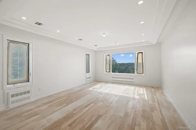 35 Prospect Street  #111 Photo 9