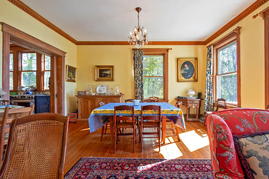 170 Greendale Road Photo 6