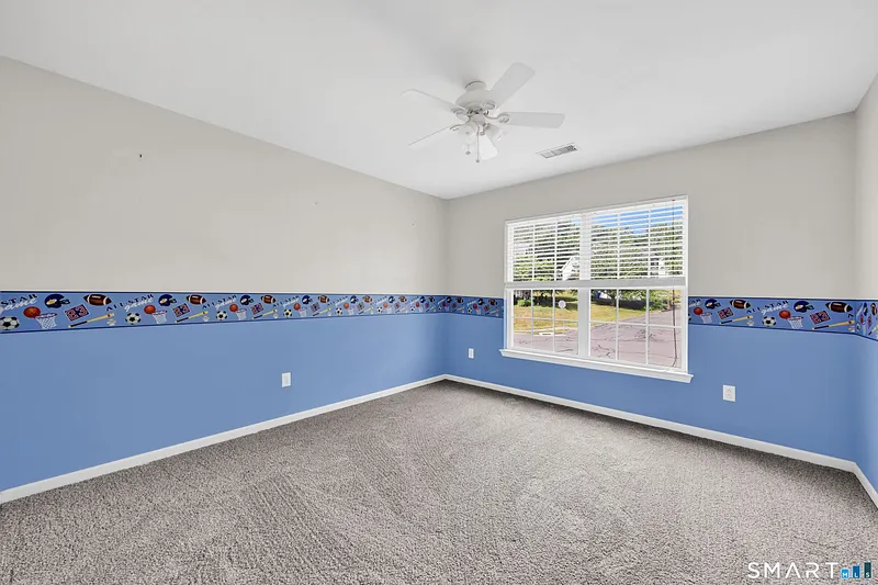 46 Auburn Way Photo 22
