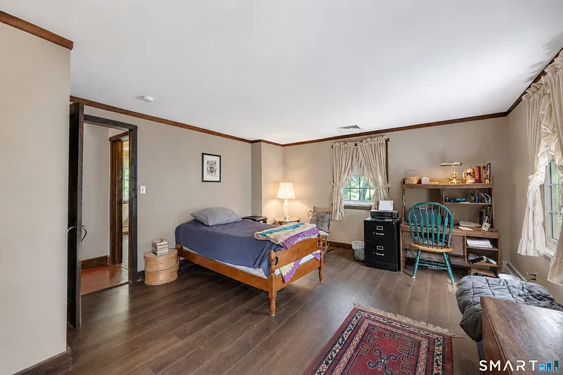 Suffield Single Family Photo 28