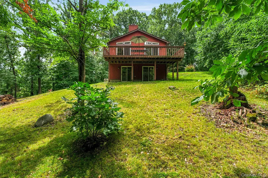 35 Moccasin View Road Photo 38