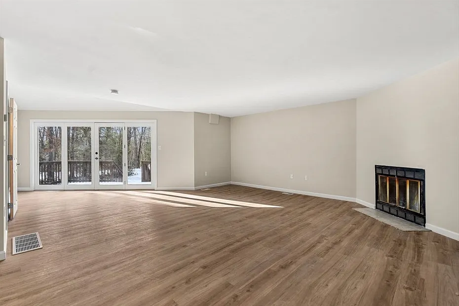 153 Coffin Rd  #10 Photo 25