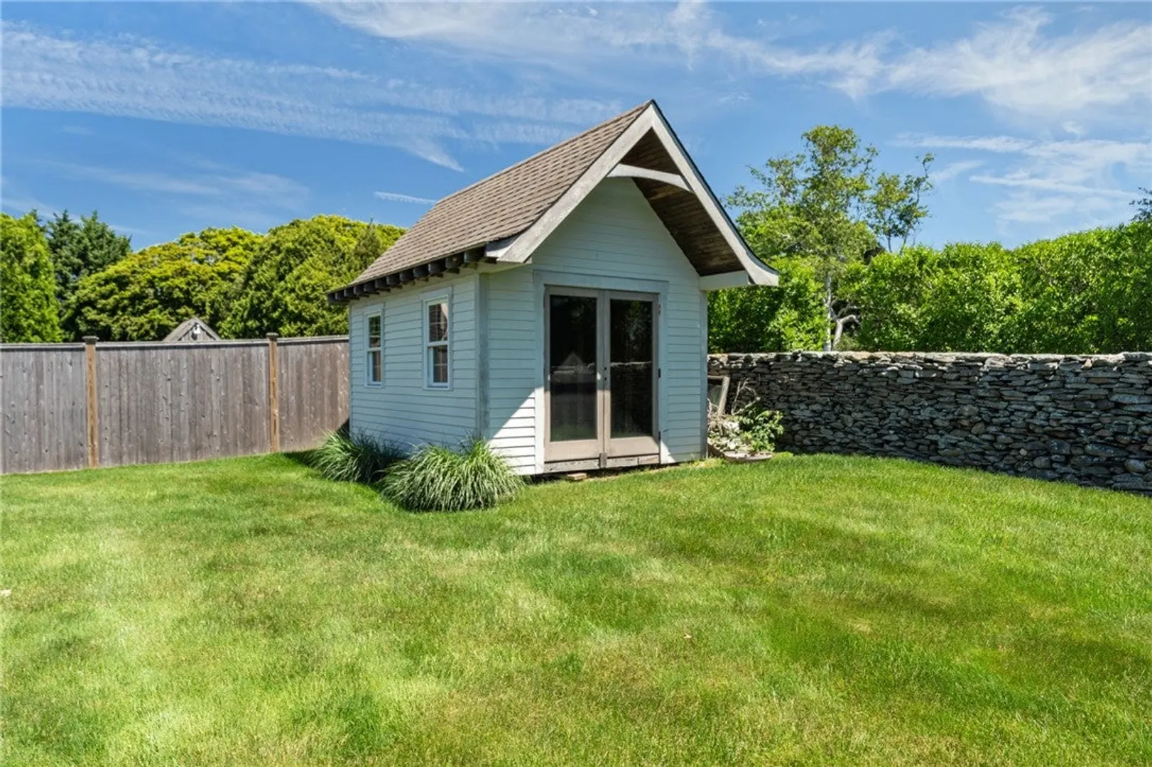 14 Wolcott Avenue Photo 38