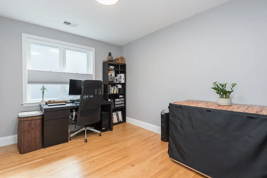 8 Brinton St  #2 Photo 25