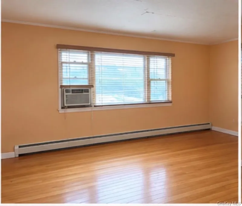 12 N Mortimer Avenue Photo 10