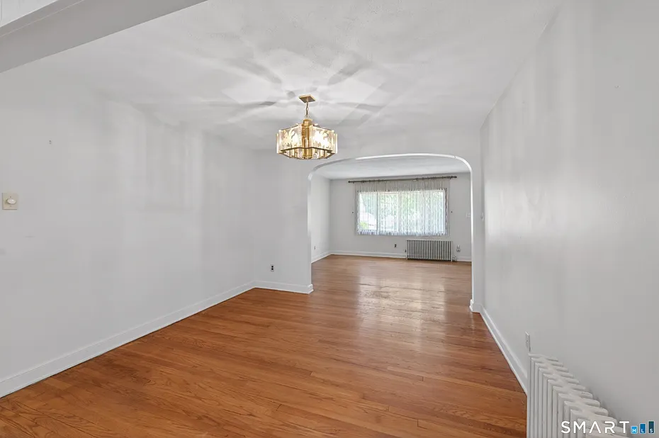 60 Gilbert Avenue Photo 12