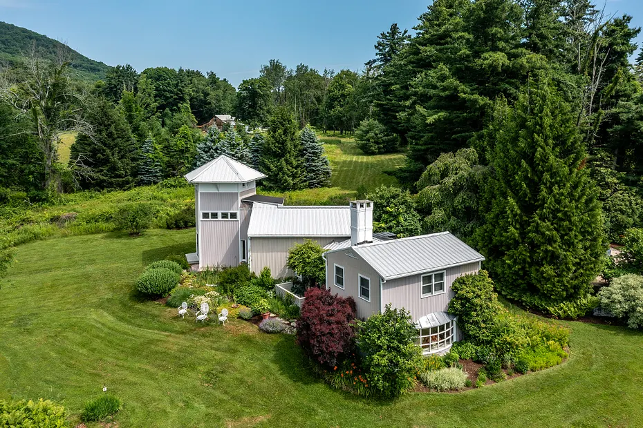 96 Bunker Hill Road Photo 2