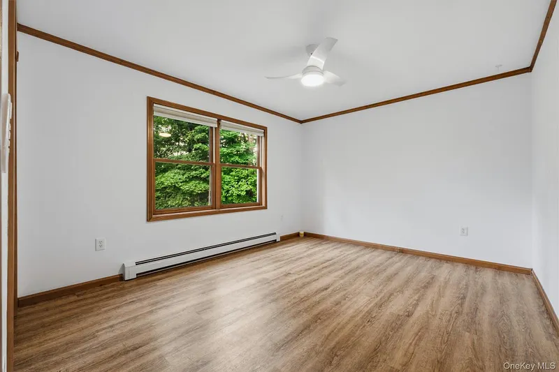 35 Moccasin View Road Photo 21