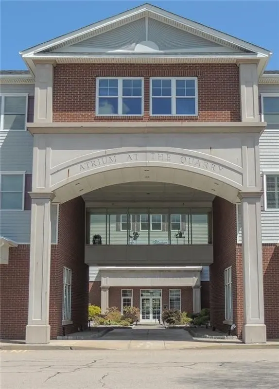 114 Granite Street  #220 Photo 1