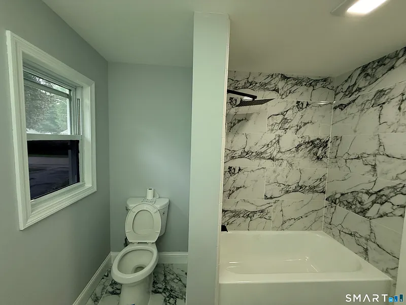 62 Mowry Avenue Photo 18
