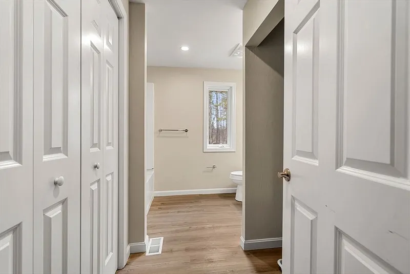153 Coffin Rd  #10 Photo 11