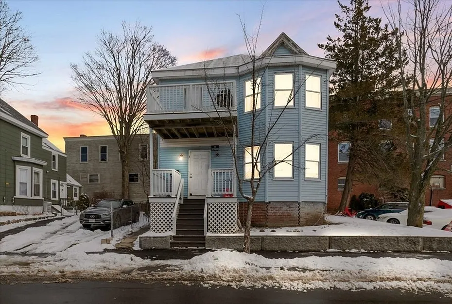 3 Cedar St Photo 2