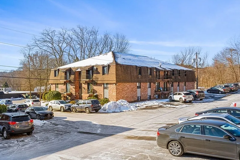 655 West Lowell #14 Photo 27