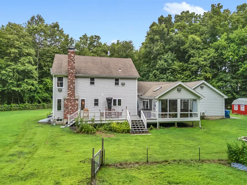 58 Hi Lea Farm Road Photo 4