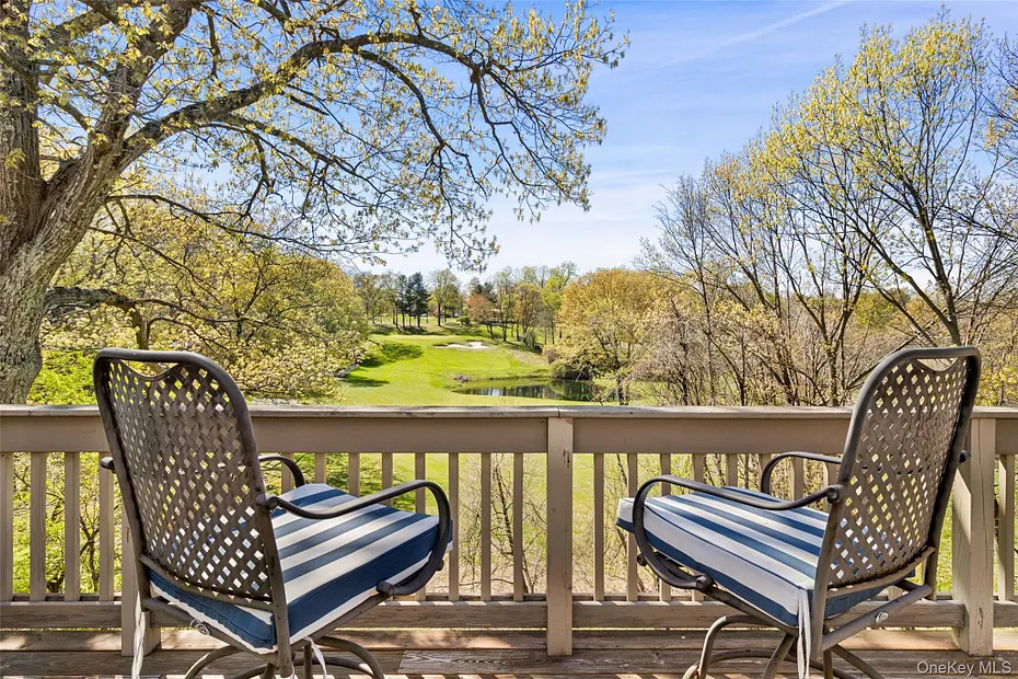 415 Heritage Hills Drive  #D Photo 27