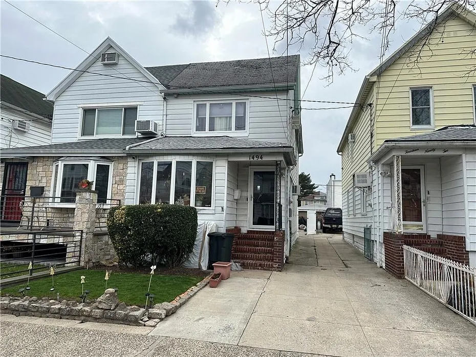 1494 E 58th Street Photo 1