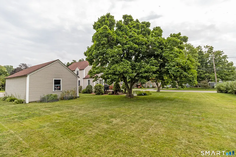 147 Old Mill Road Photo 8
